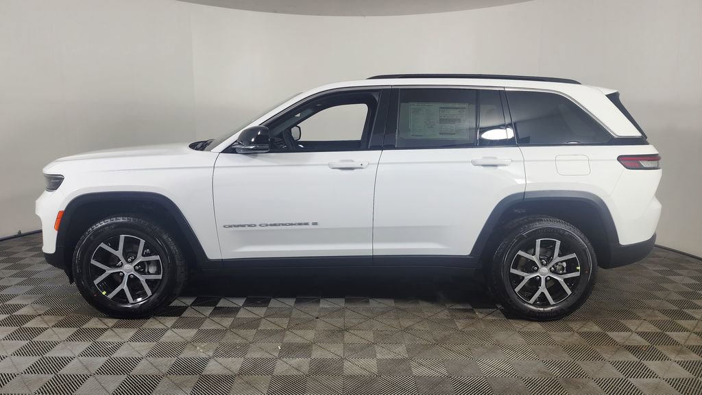 New 2025 Jeep Grand Cherokee Limited image 4