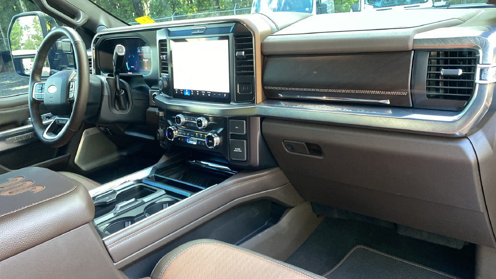 Used 2026 Ford F450 King Ranch w/ Chrome Package AWD/4WD image 11