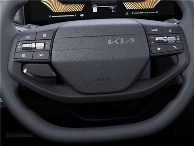 New 2025 Kia K4 LX image 49