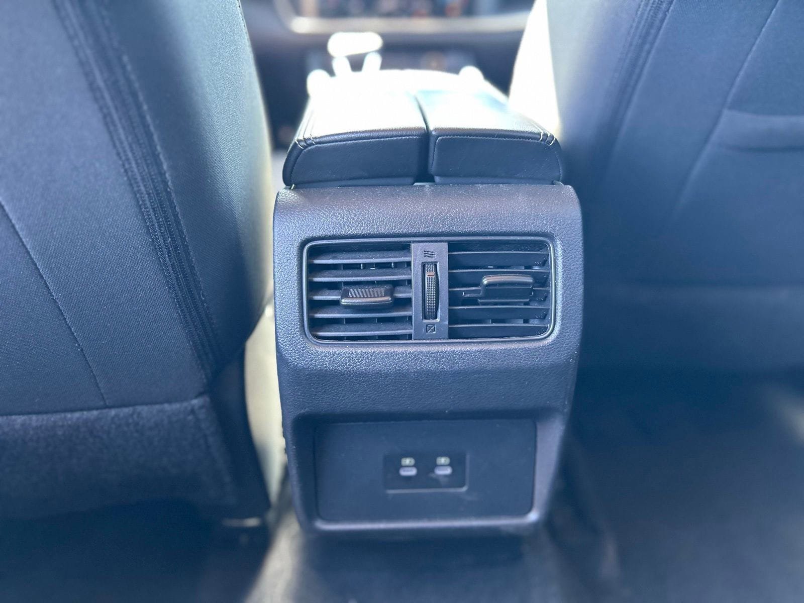 Certified 2025 Nissan Rogue SV AWD/4WD image 16