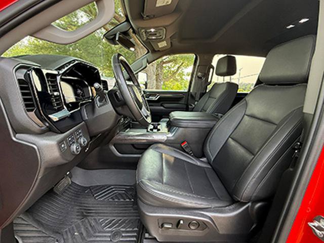 Used 2024 Chevrolet Silverado 2500 LTZ w/ LTZ Plus Package AWD/4WD image 14