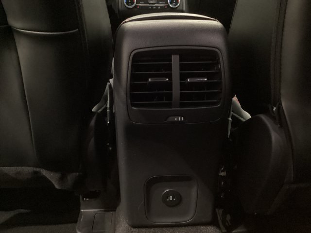 Used 2025 Ford Escape ST-Line Select AWD/4WD image 23
