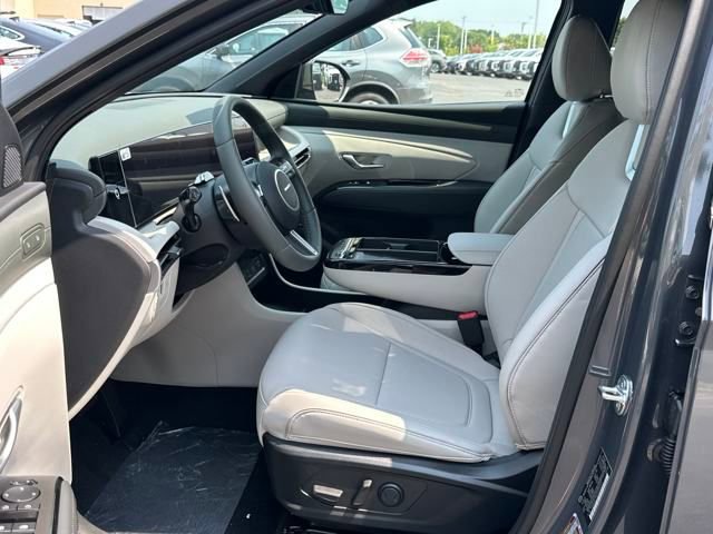 New 2025 Hyundai Tucson Limited image 9