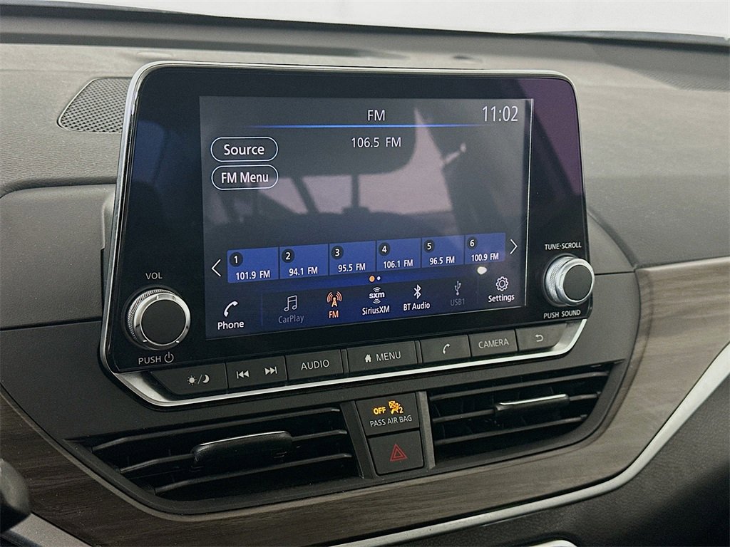 Used 2024 Nissan Altima 2.5 SV image 17