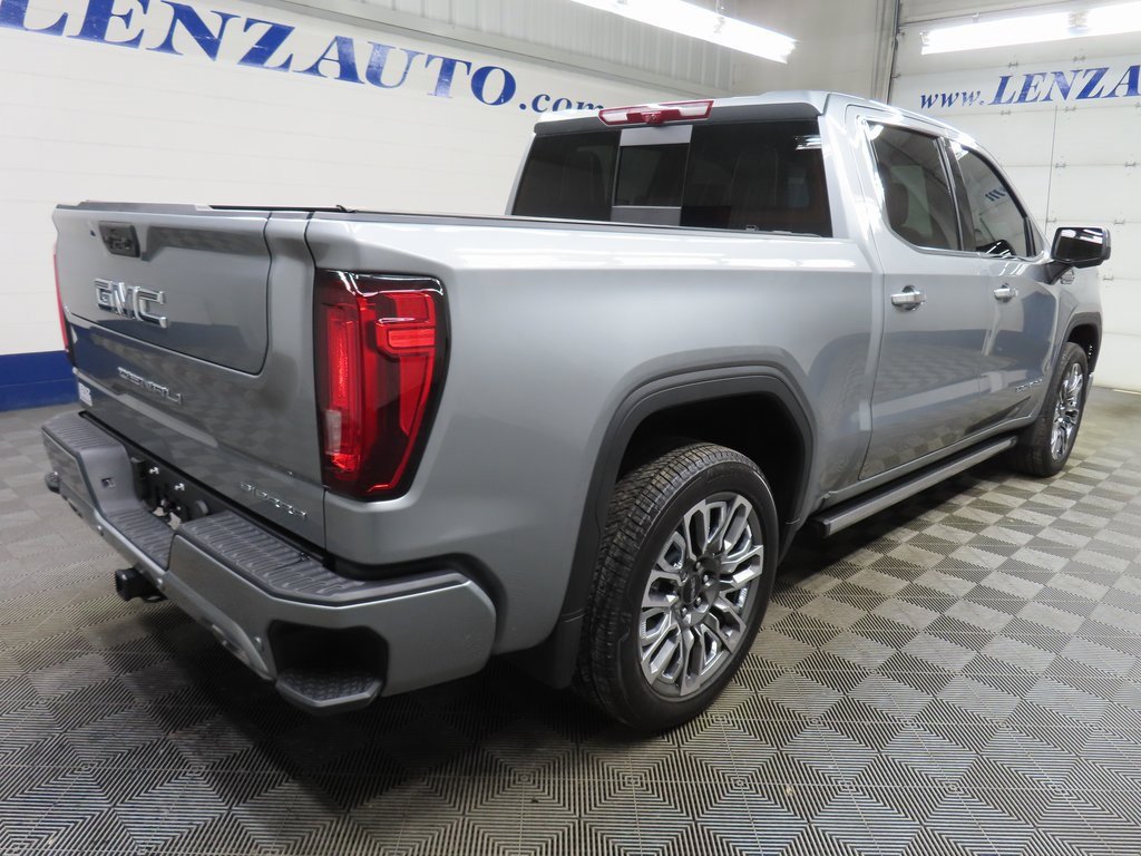 Used 2025 GMC Sierra 1500 Denali Ultimate image 4