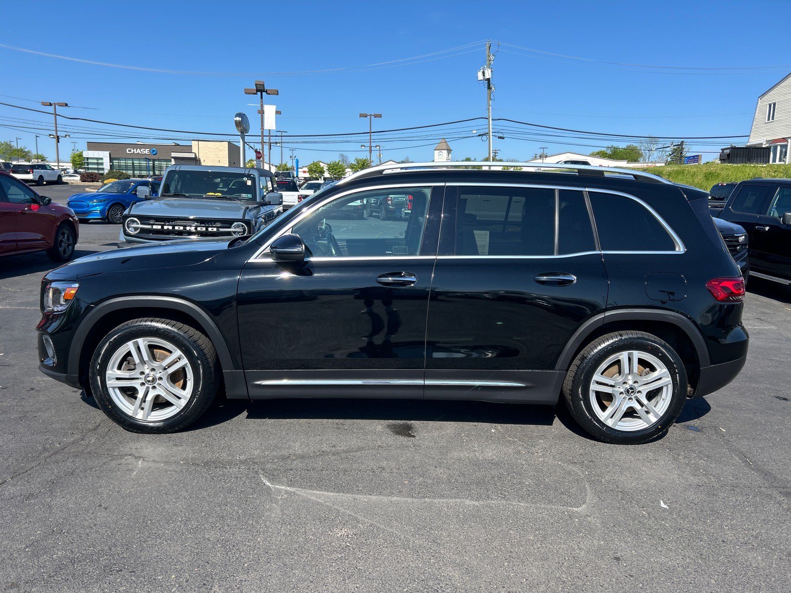 Used 2022 Mercedes-Benz GLB 250 4MATIC image 5