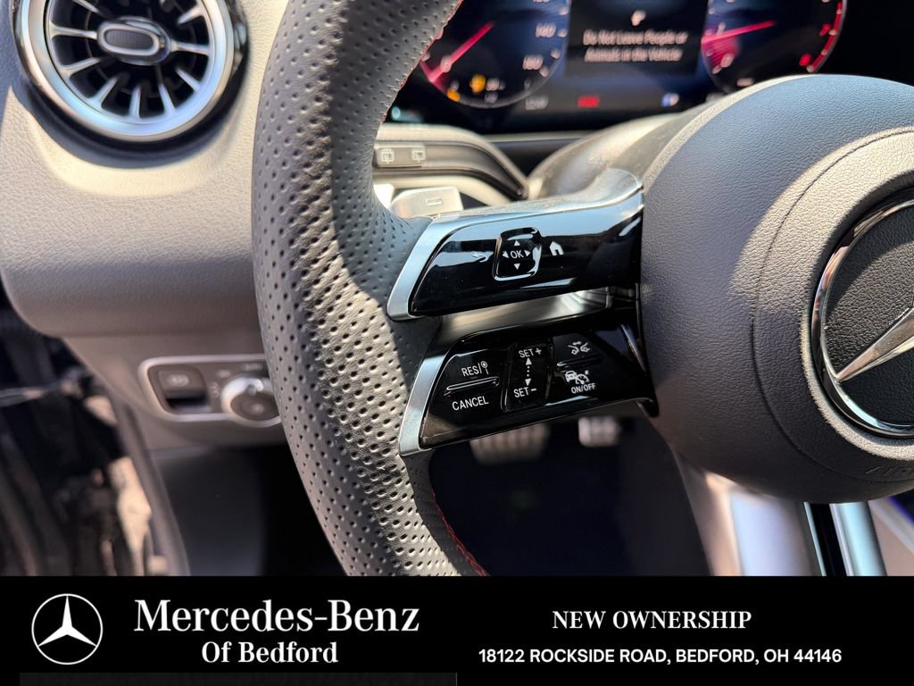 New 2026 Mercedes-Benz GLB 250 4MATIC image 11