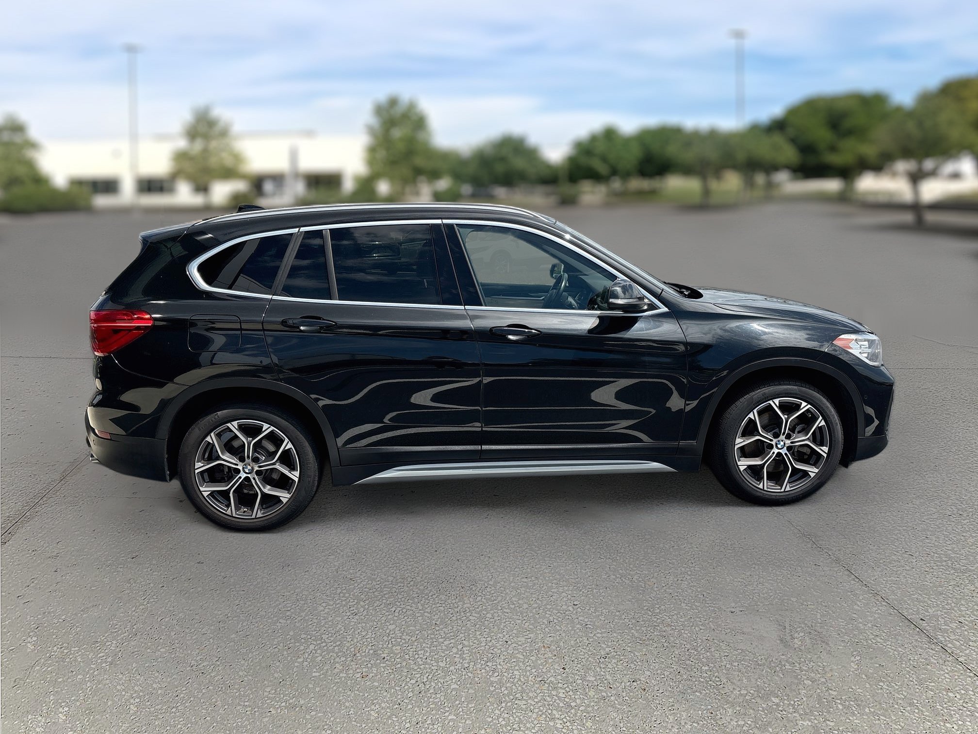 Used 2020 BMW X1 sDrive28i w/ Convenience Package FWD image 5