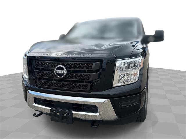 Used 2023 Nissan Titan SV AWD/4WD image 23