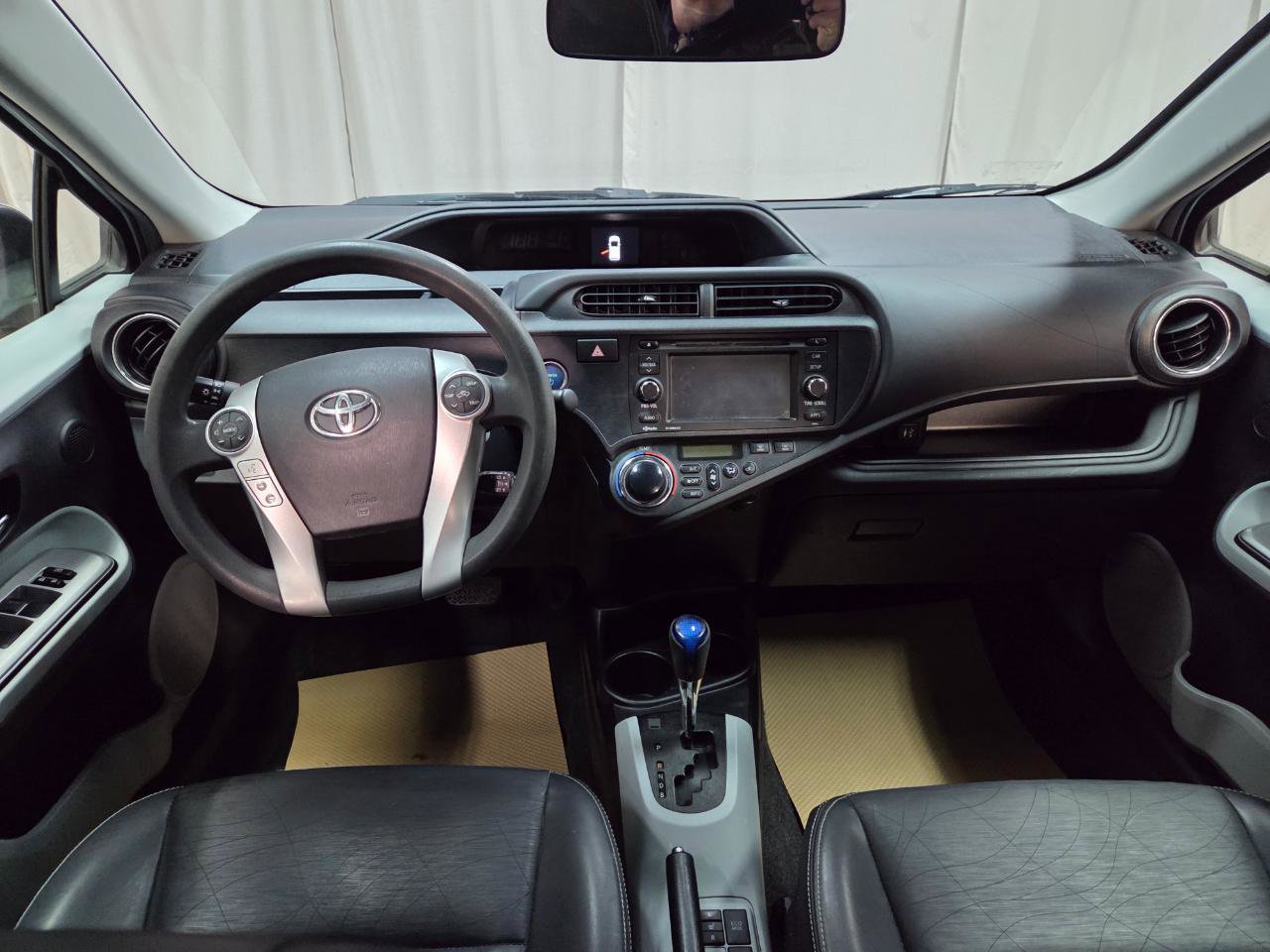 Used 2012 Toyota Prius C Four image 19