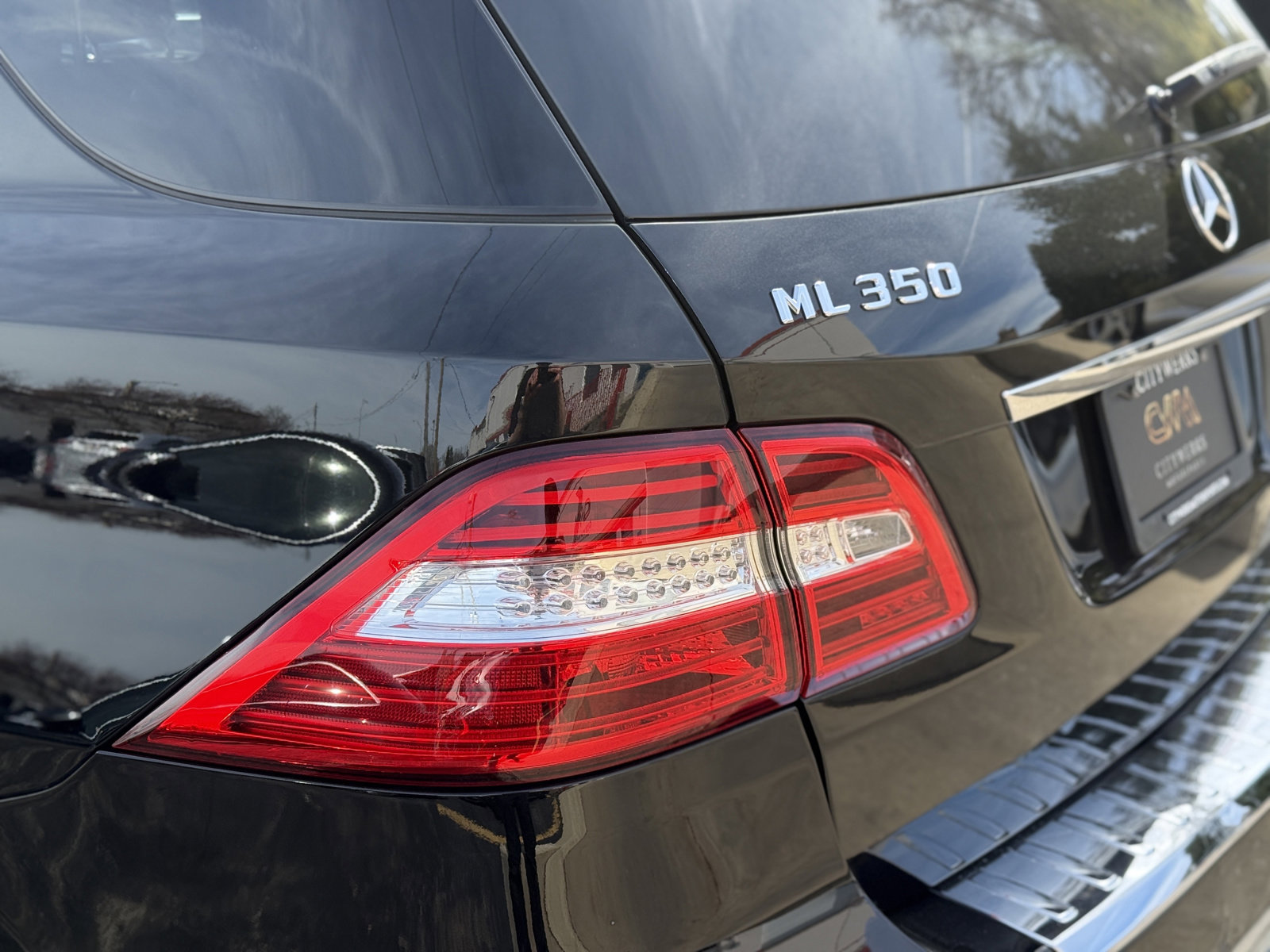Used 2015 Mercedes-Benz ML 350 4MATIC image 12