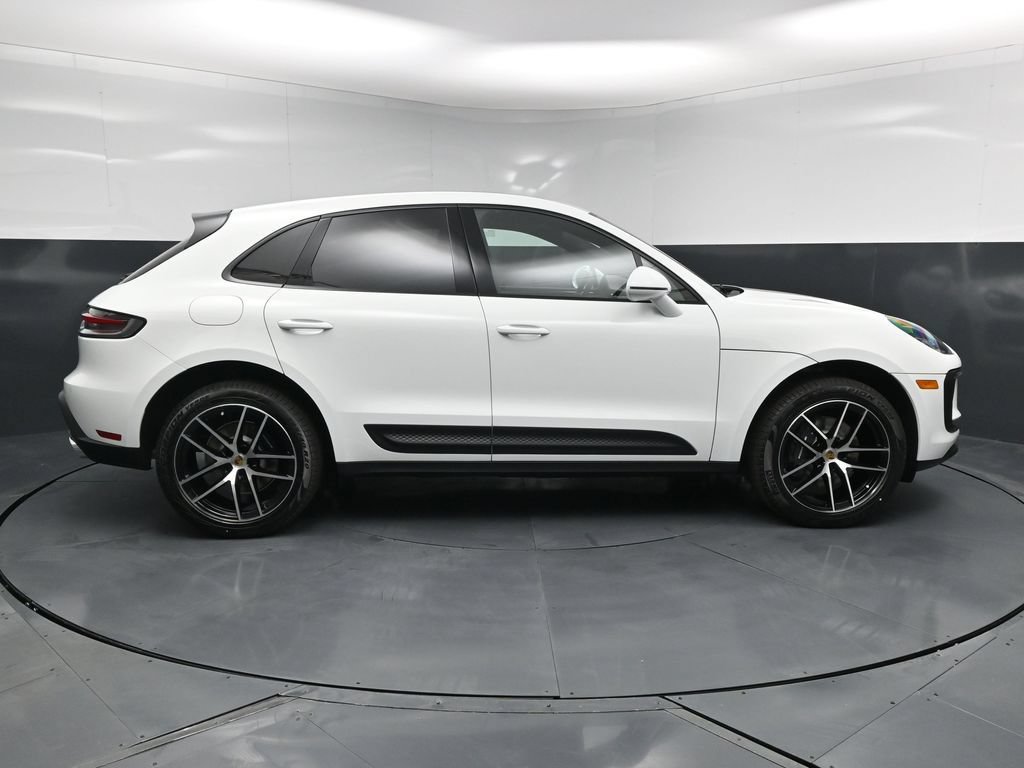 New 2026 Porsche Macan AWD/4WD image 14
