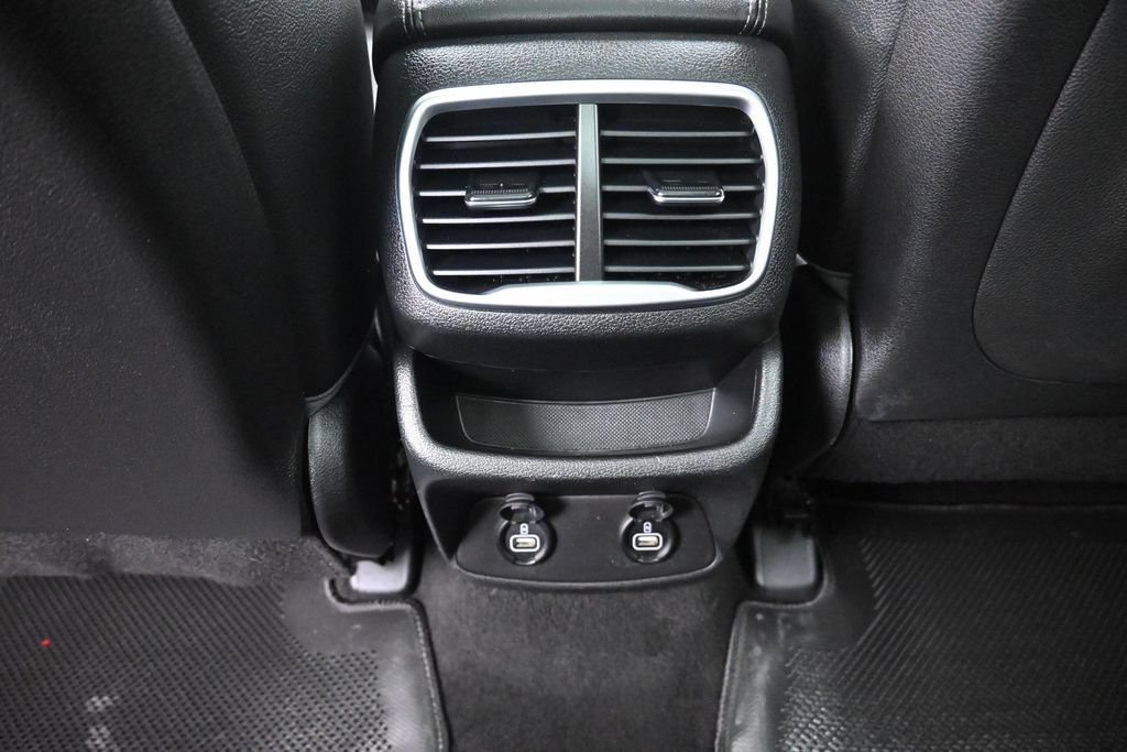 Used 2019 Hyundai Santa Fe Limited FWD image 27