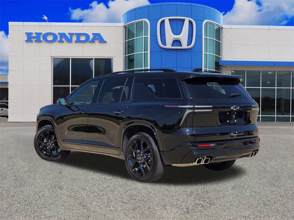 Used 2024 Chevrolet Traverse RS w/ LPO, Floor Liner Package image 5