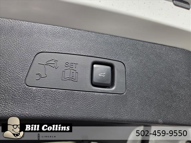 New 2025 Lincoln Corsair AWD w/ Equipment Group 101A image 18