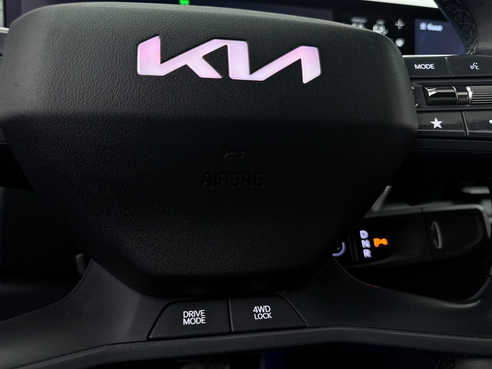 Used 2024 Kia EV9 GT-Line AWD/4WD image 9