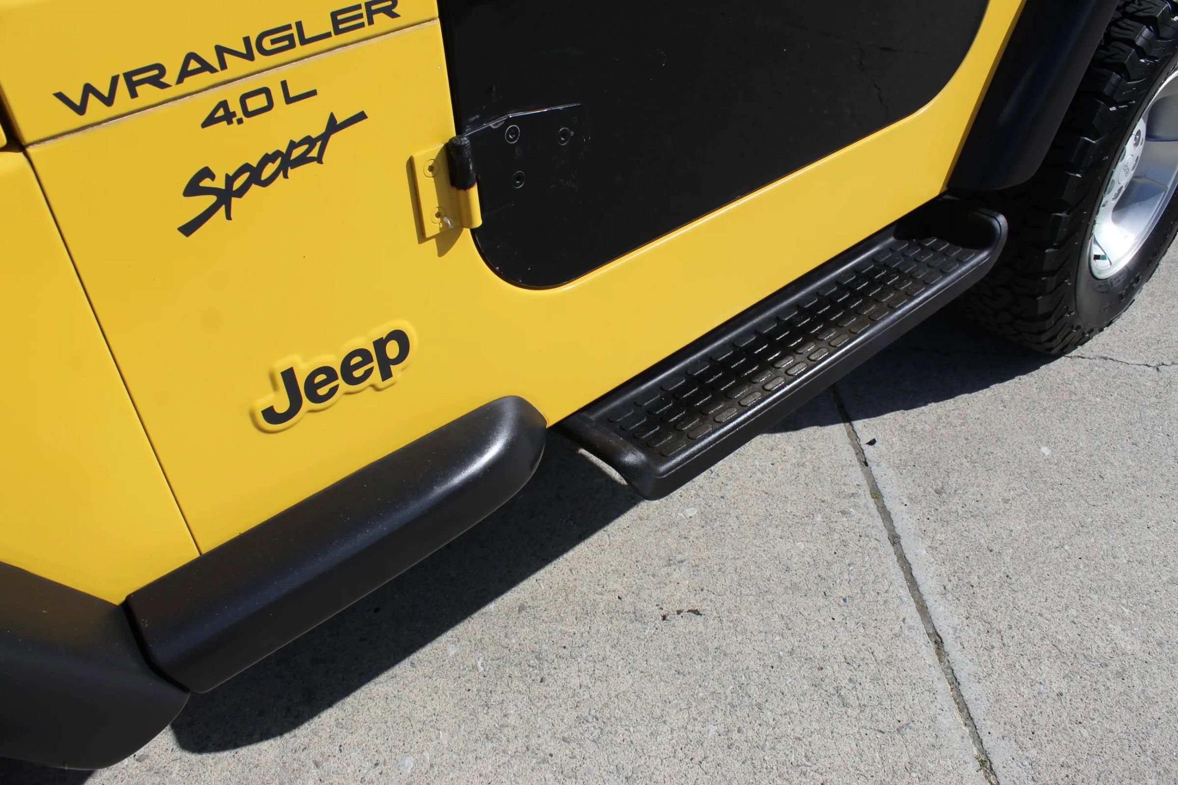 Used 2000 Jeep Wrangler Sport image 10