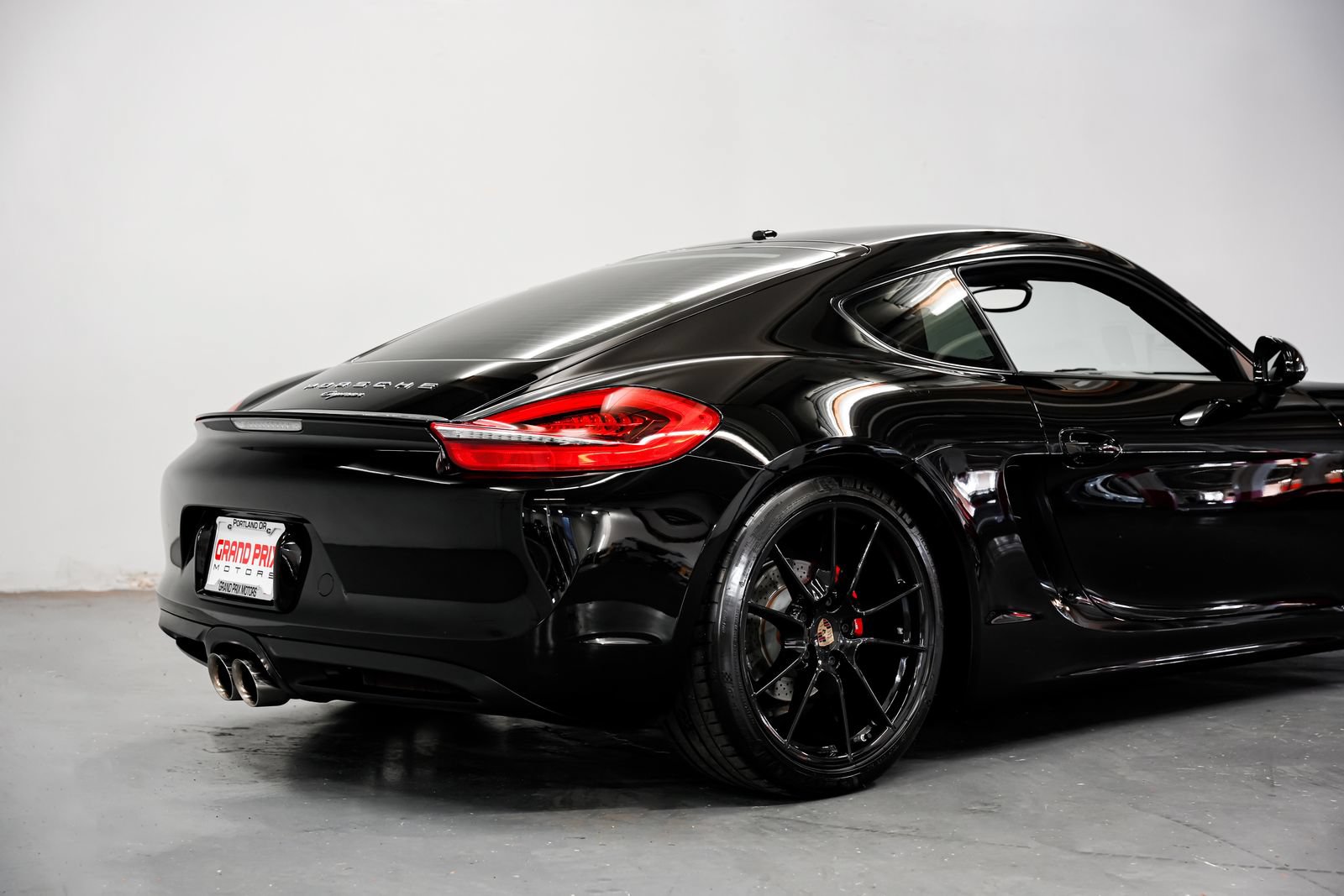 Used 2015 Porsche Cayman RWD image 32