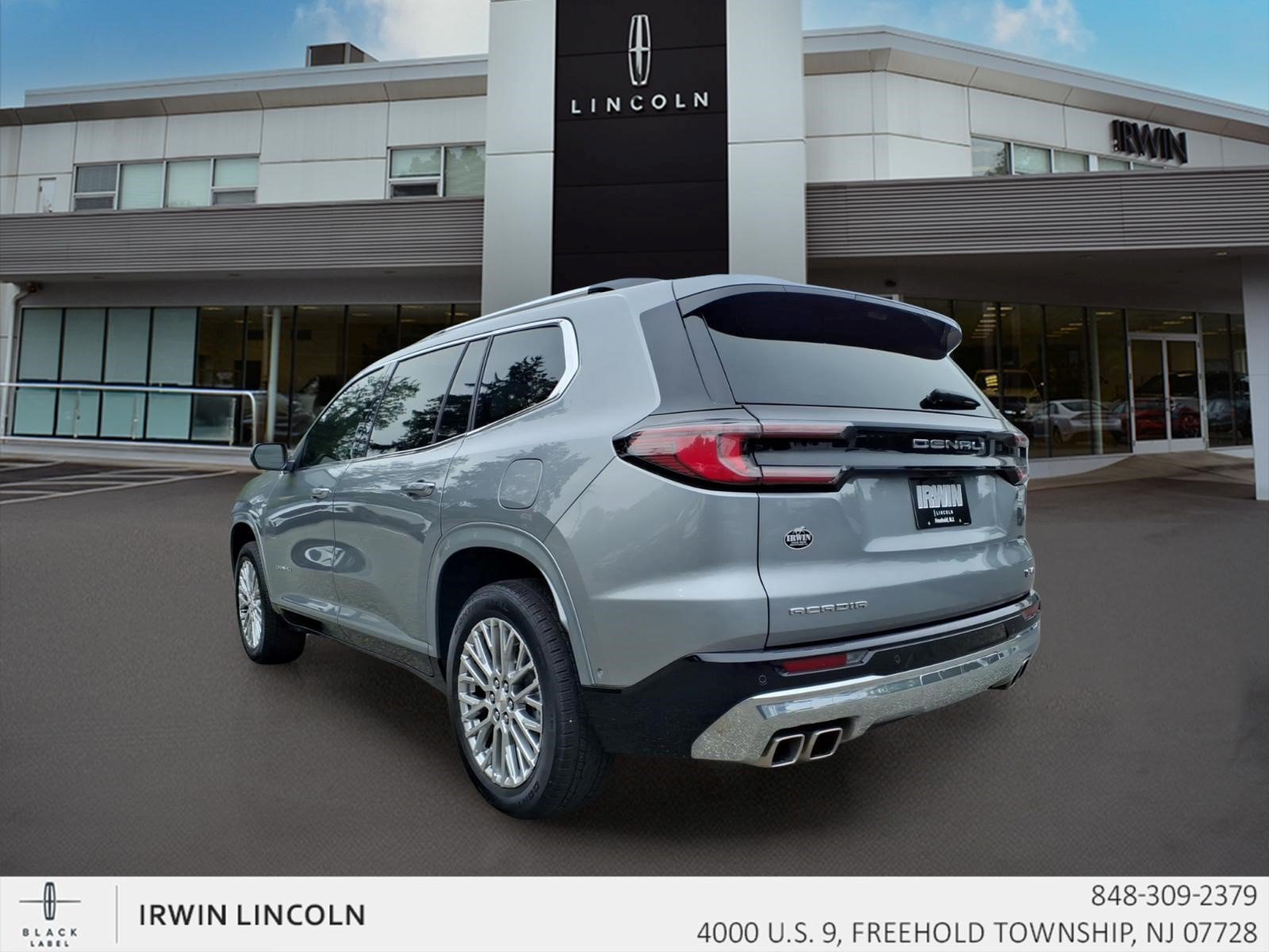 Used 2024 GMC Acadia Denali w/ Super Cruise Package FWD image 22