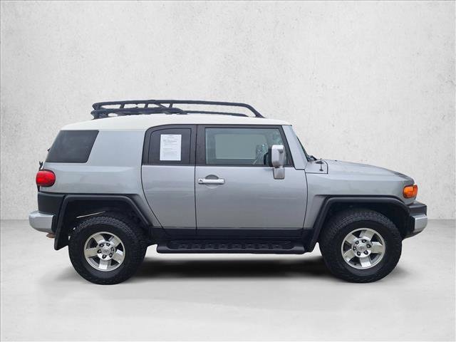 Used 2010 Toyota FJ Cruiser 4WD video 4