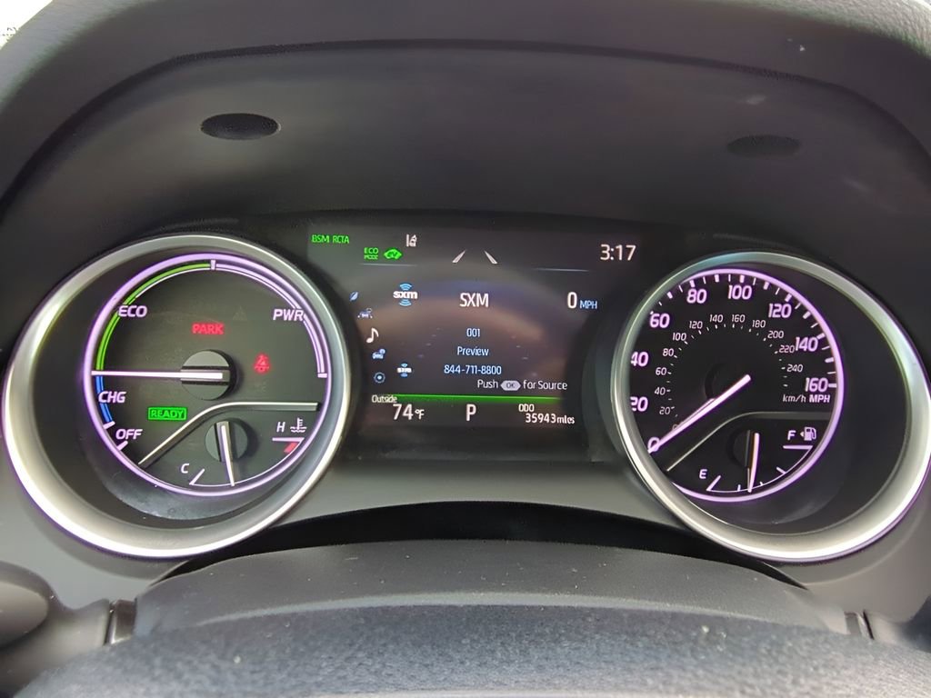 Used 2022 Toyota Camry XLE w/ Navigation Upgrade Package image 28