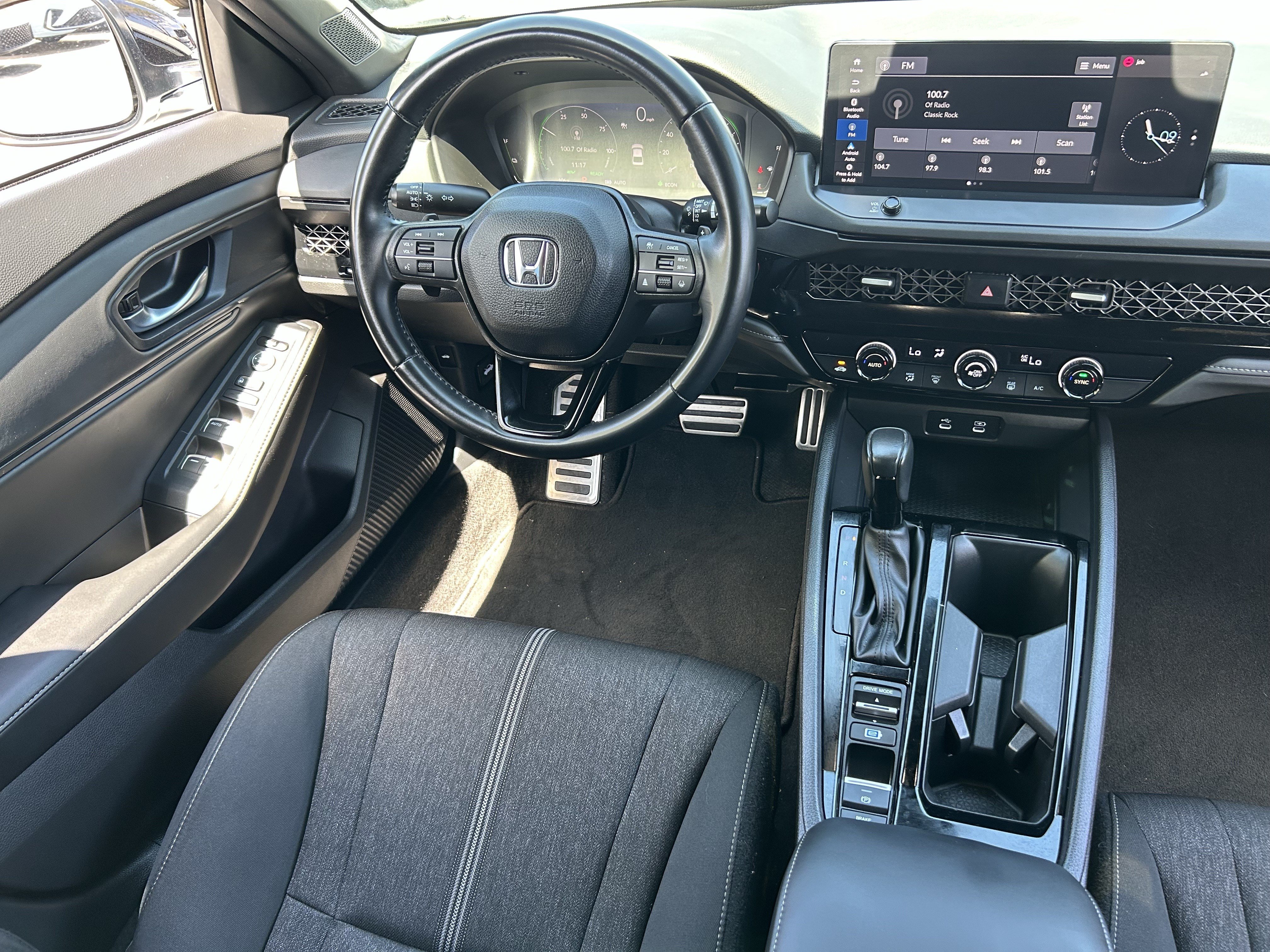 Used 2024 Honda Accord Sport image 12
