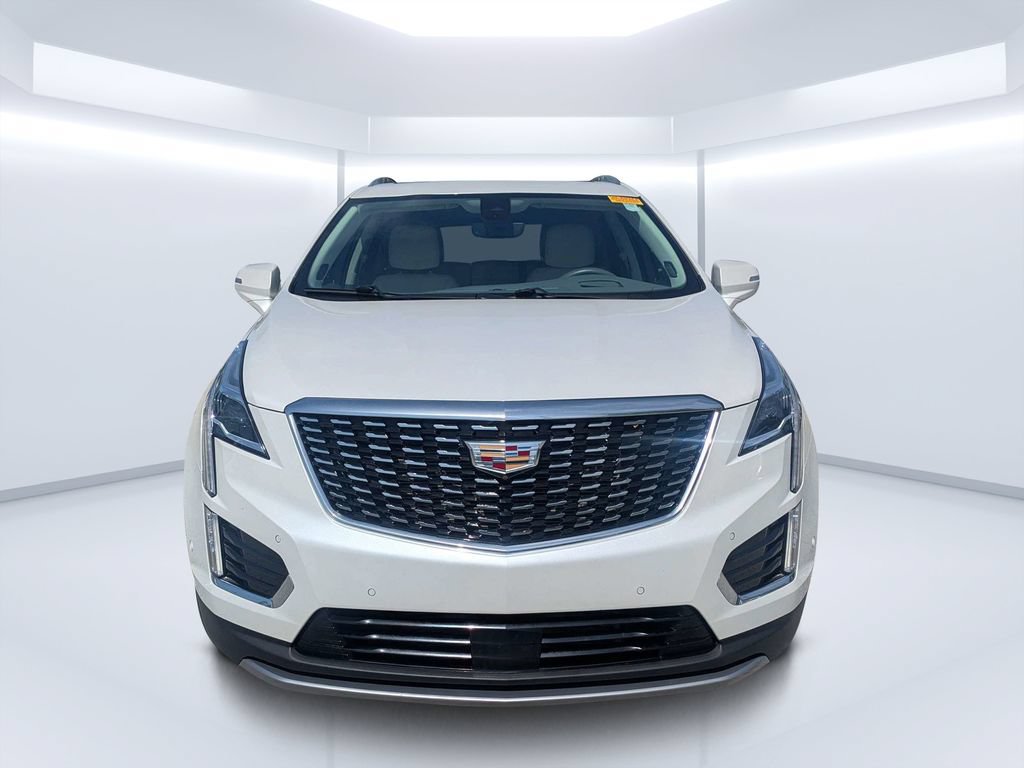 Used 2022 Cadillac XT5 Premium Luxury w/ Technology Package FWD image 8