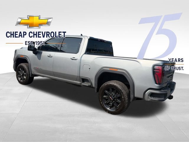 Used 2025 GMC Sierra 2500 AT4 AWD/4WD image 3