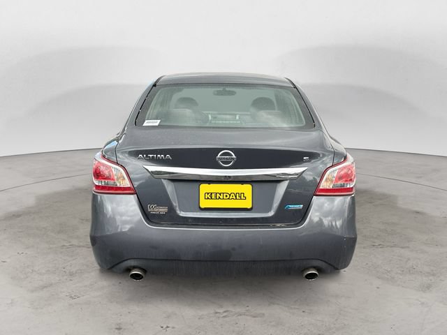 Used 2013 Nissan Altima 2.5 S FWD image 6