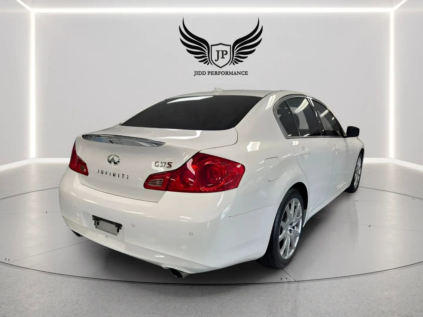 Used 2011 INFINITI G37 Journey w/ Sport Pkg - RWD image 7