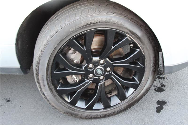 Used 2020 Land Rover Range Rover HSE AWD/4WD image 43