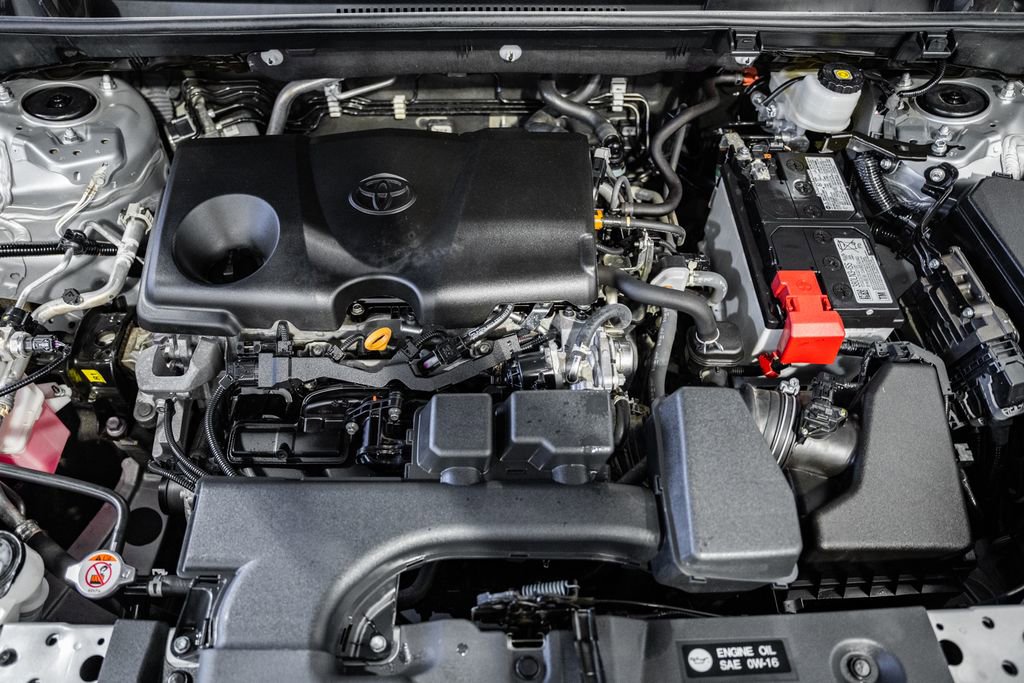 Used 2024 Toyota RAV4 LE image 15