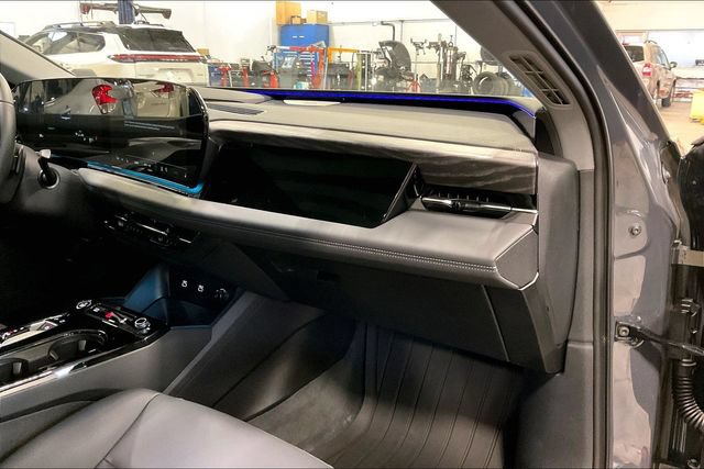 Certified 2025 Audi A6 e-tron Premium Plus w/ Premium Plus RWD image 16