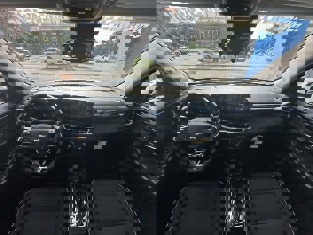 New 2025 Chevrolet TrailBlazer LT w/ LT Cold Weather Package image 26