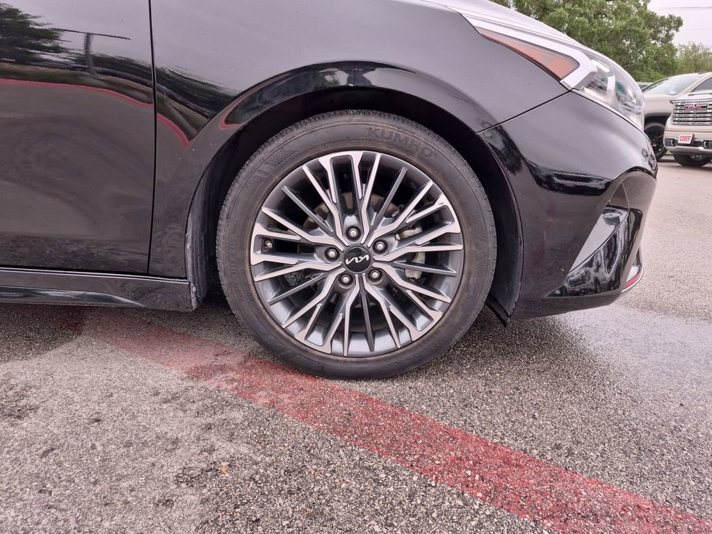 Used 2023 Kia Forte GT-Line w/ GT-Line Premium Package FWD image 14