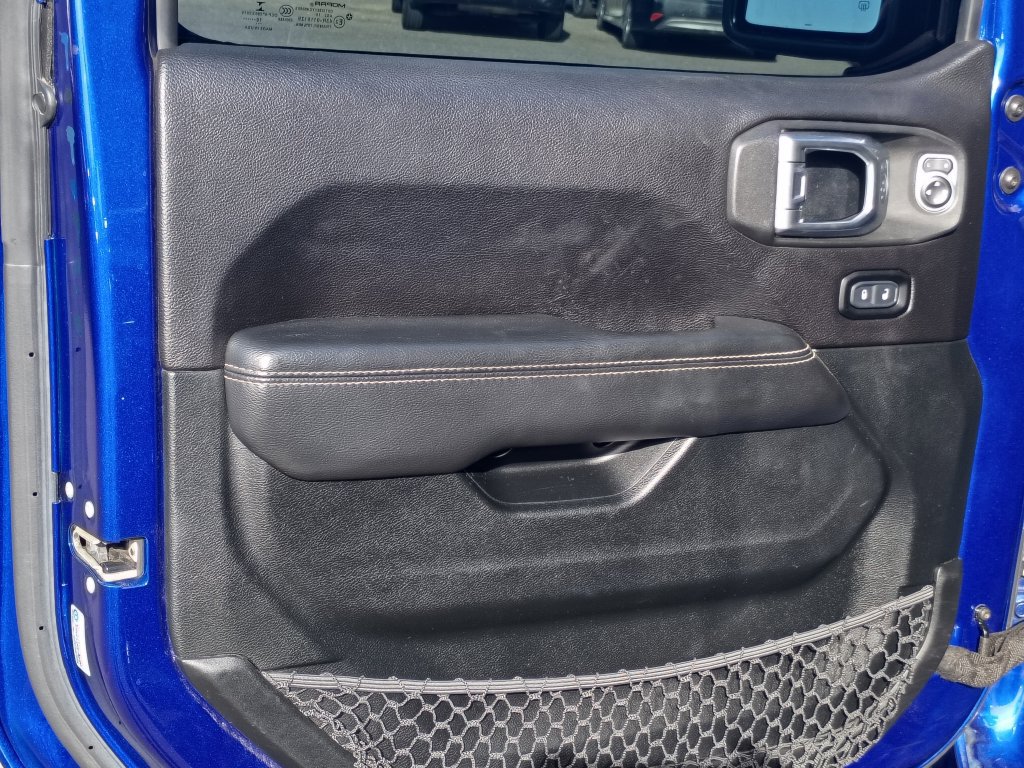 Used 2020 Jeep Wrangler Unlimited Rubicon AWD/4WD image 16