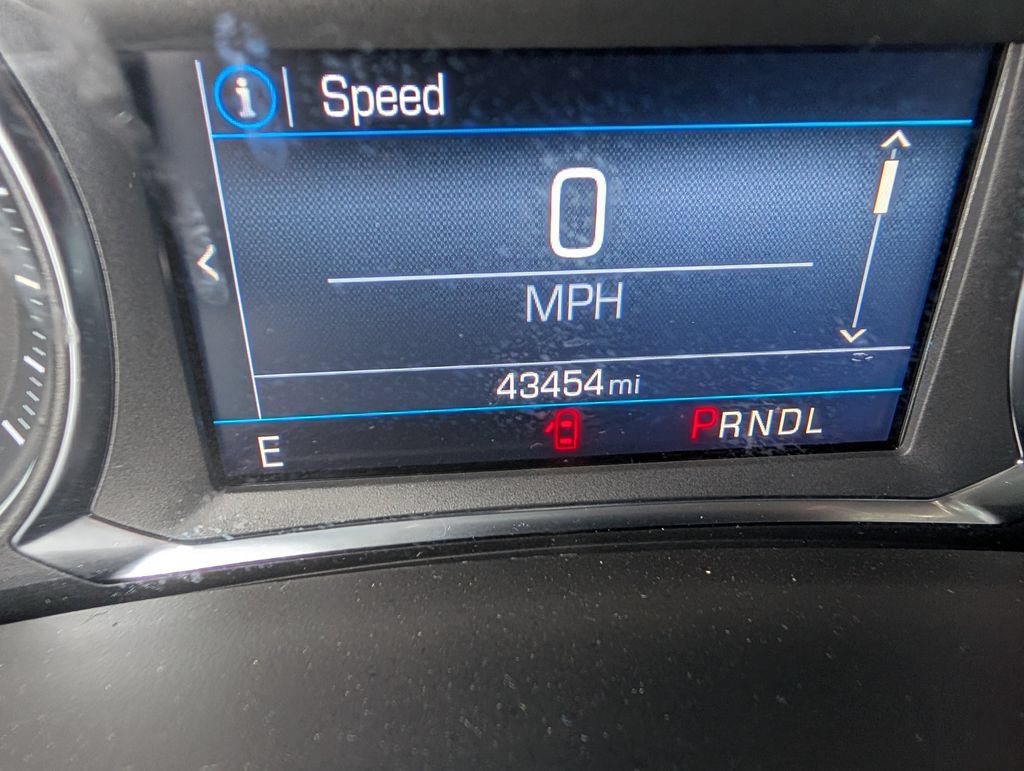 Used 2024 Chevrolet Equinox LT FWD image 19