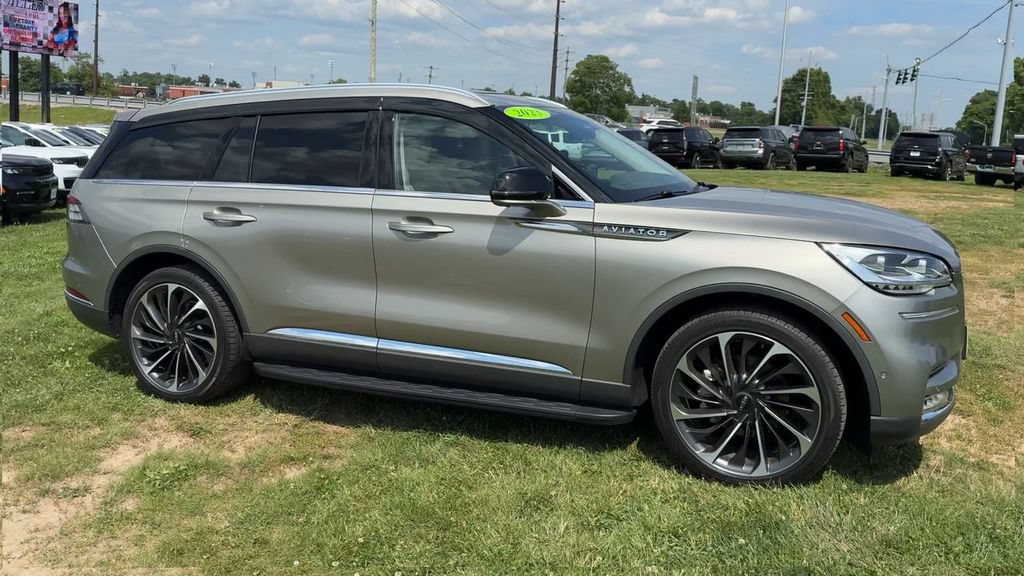 Used 2023 Lincoln Aviator Reserve w/ Equipment Group 201A AWD/4WD image 8
