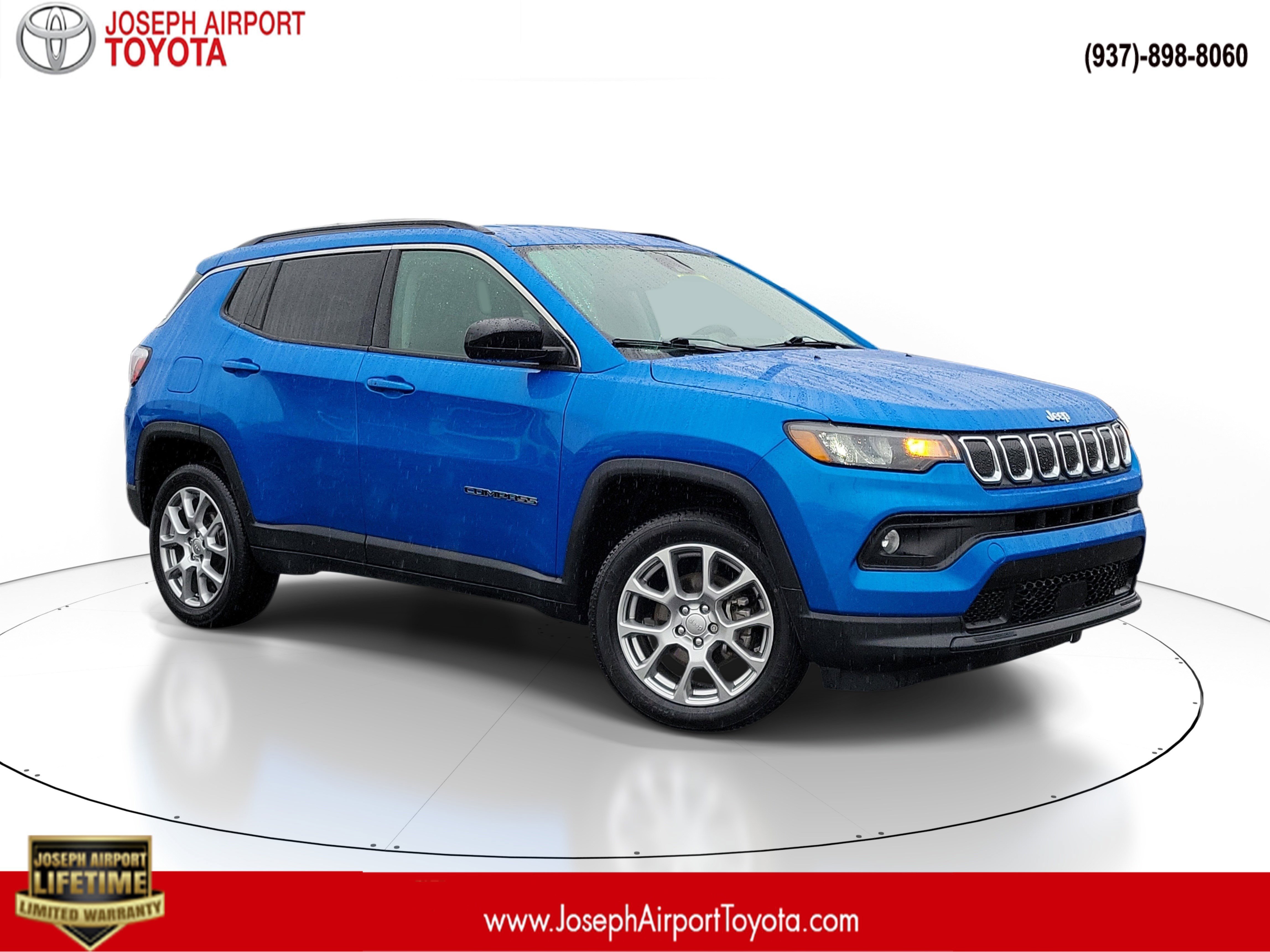 Used 2022 Jeep Compass Latitude AWD/4WD image 1