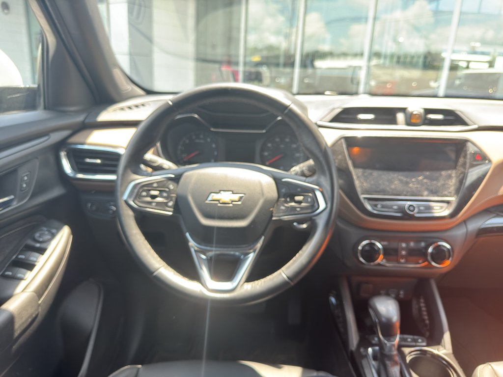 Used 2022 Chevrolet TrailBlazer ACTIV w/ Convenience Package FWD image 8