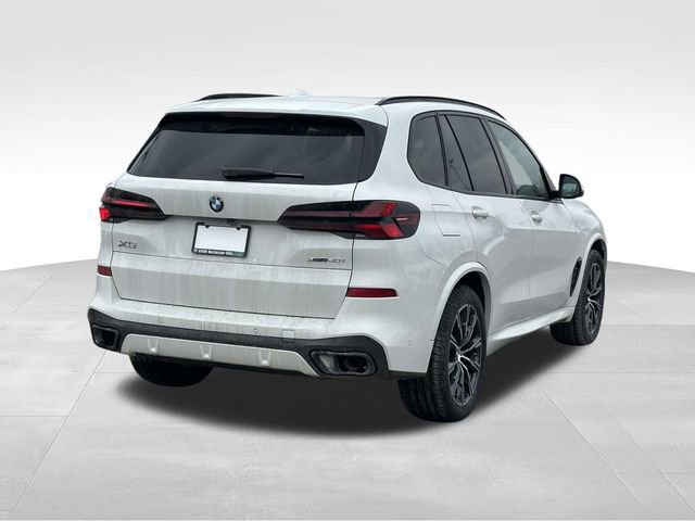 New 2026 BMW X5 xDrive40i w/ M Sport Package image 4