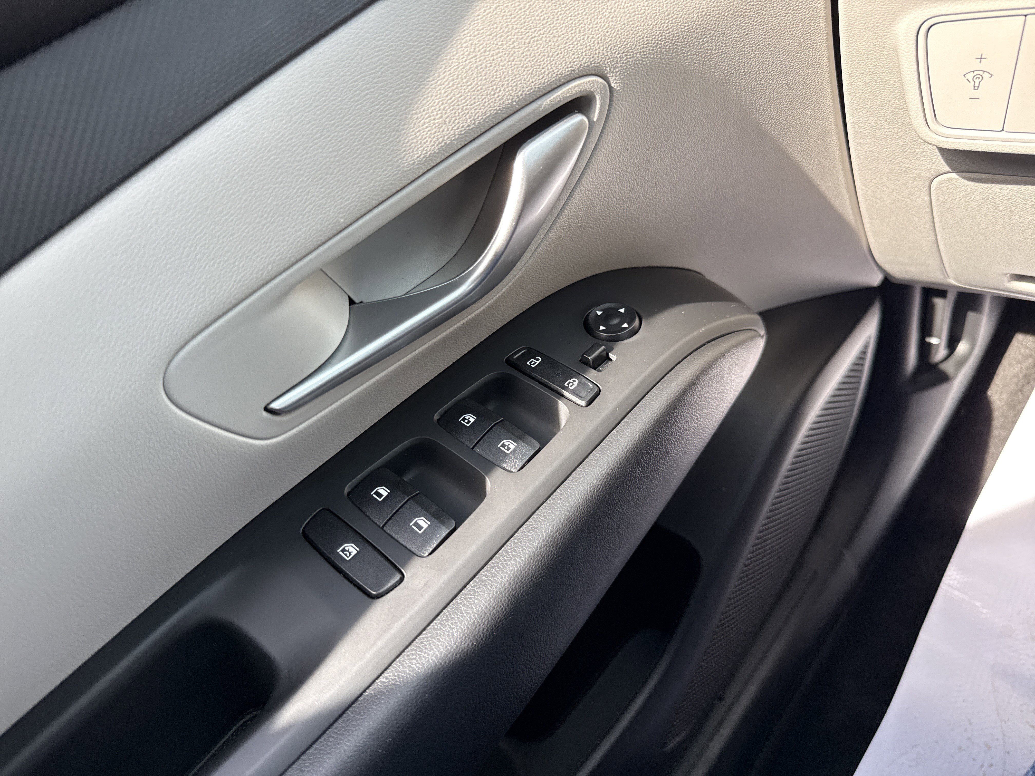 Certified 2023 Hyundai Tucson SEL AWD/4WD image 16