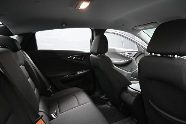 Used 2024 Chevrolet Malibu RS w/ LPO, Floor Liner Package FWD image 30