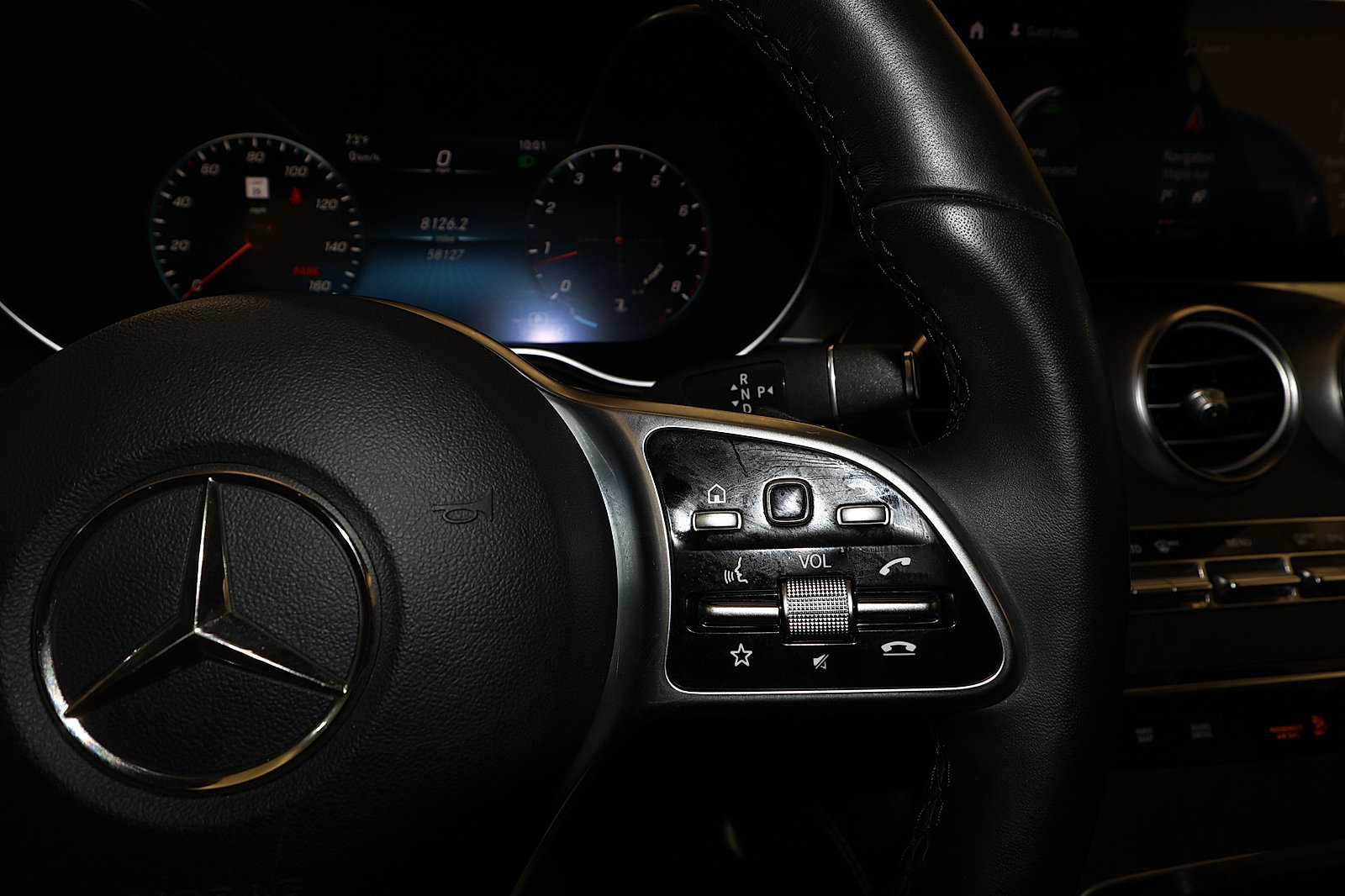 Used 2021 Mercedes-Benz GLC 300 4MATIC image 26