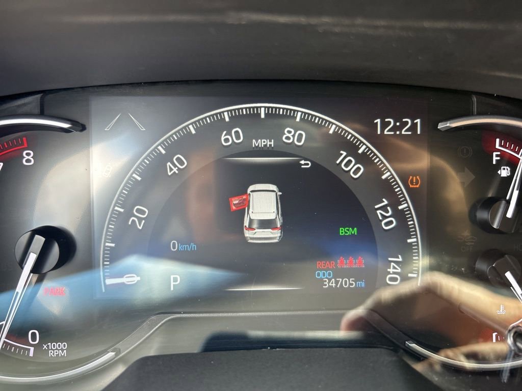 Used 2024 Toyota RAV4 XLE image 45