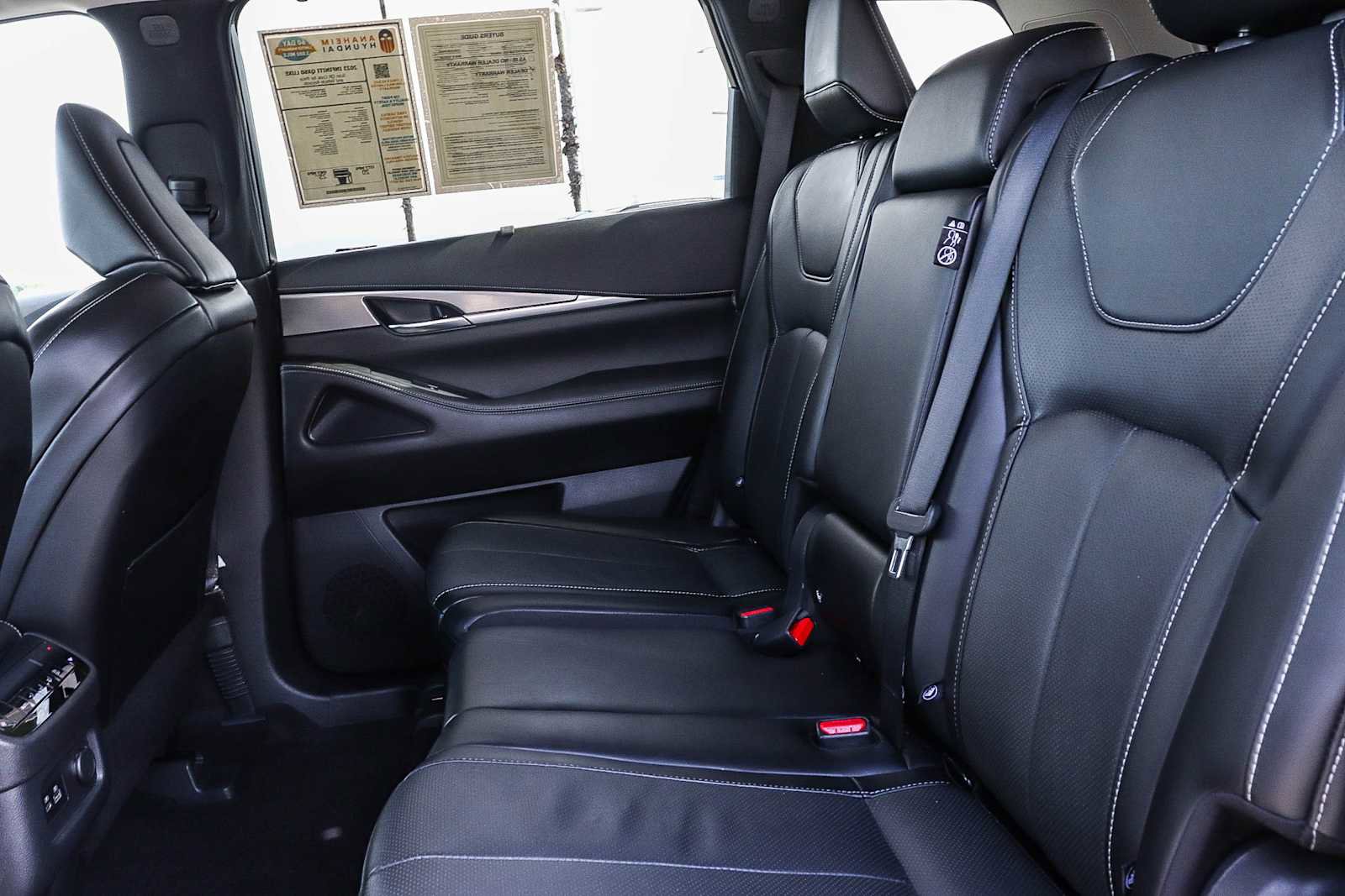 Used 2023 INFINITI QX60 Luxe w/ Cargo Package image 19