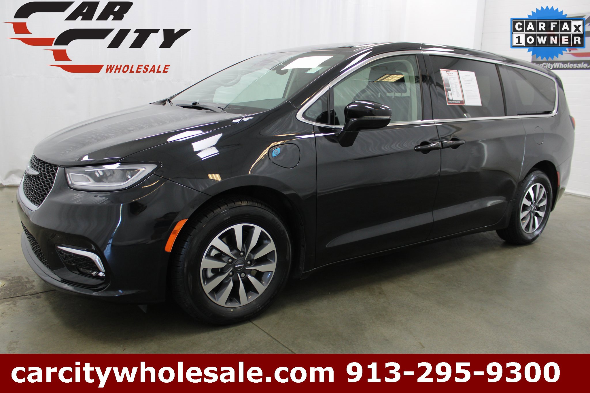 Used 2022 Chrysler Pacifica Touring-L