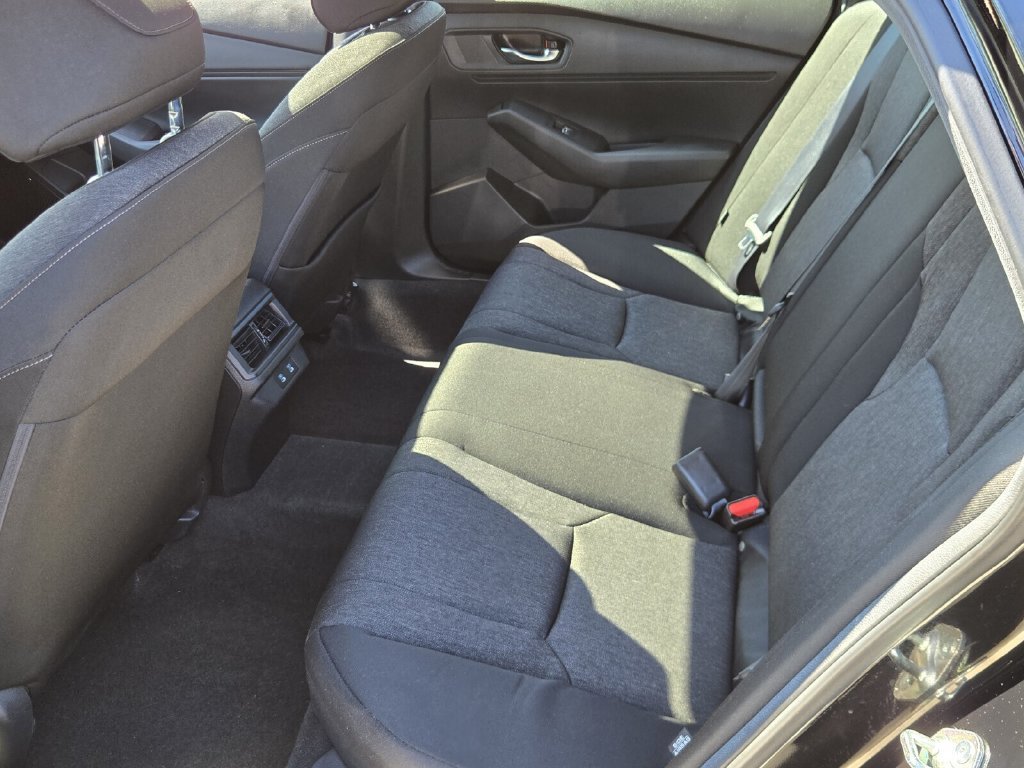 Certified 2025 Honda Accord SE image 12