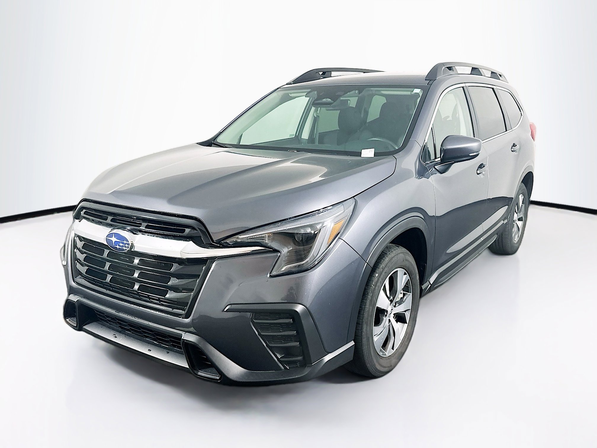 Used 2025 Subaru Ascent Premium AWD/4WD image 3