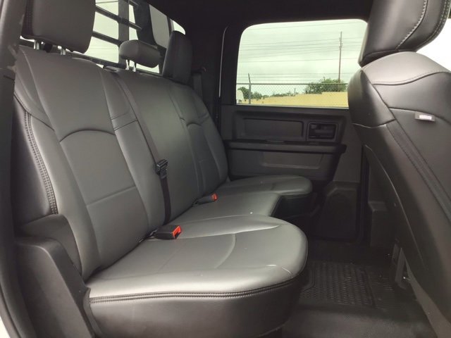 Used 2024 RAM 3500 Tradesman w/ Chrome Appearance Group image 16